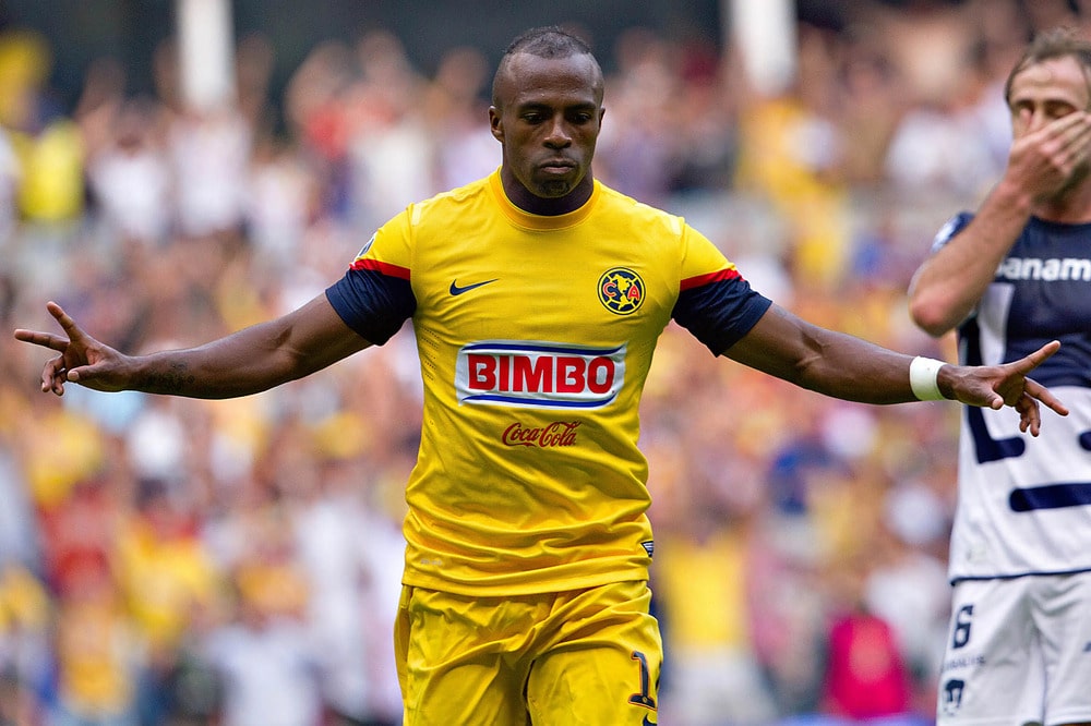 Chucho Benítez fue uno de los goleadores más recordados de la Liga MX. Fuente: Imago 7.